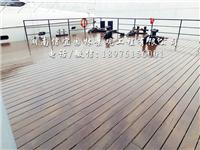 益阳市太阳鸟游艇集团长沙渔人码头地板安装